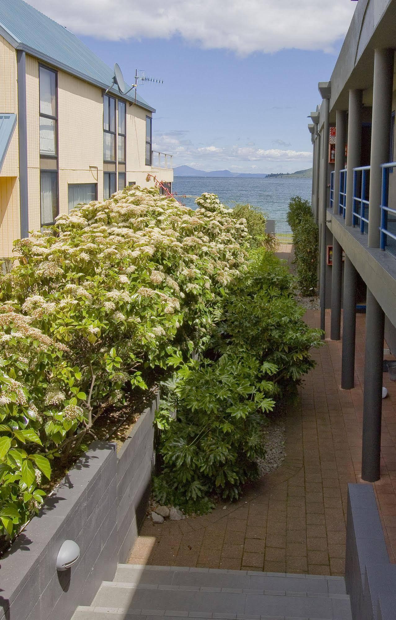 Clearwater Motor Lodge Taupo Kültér fotó