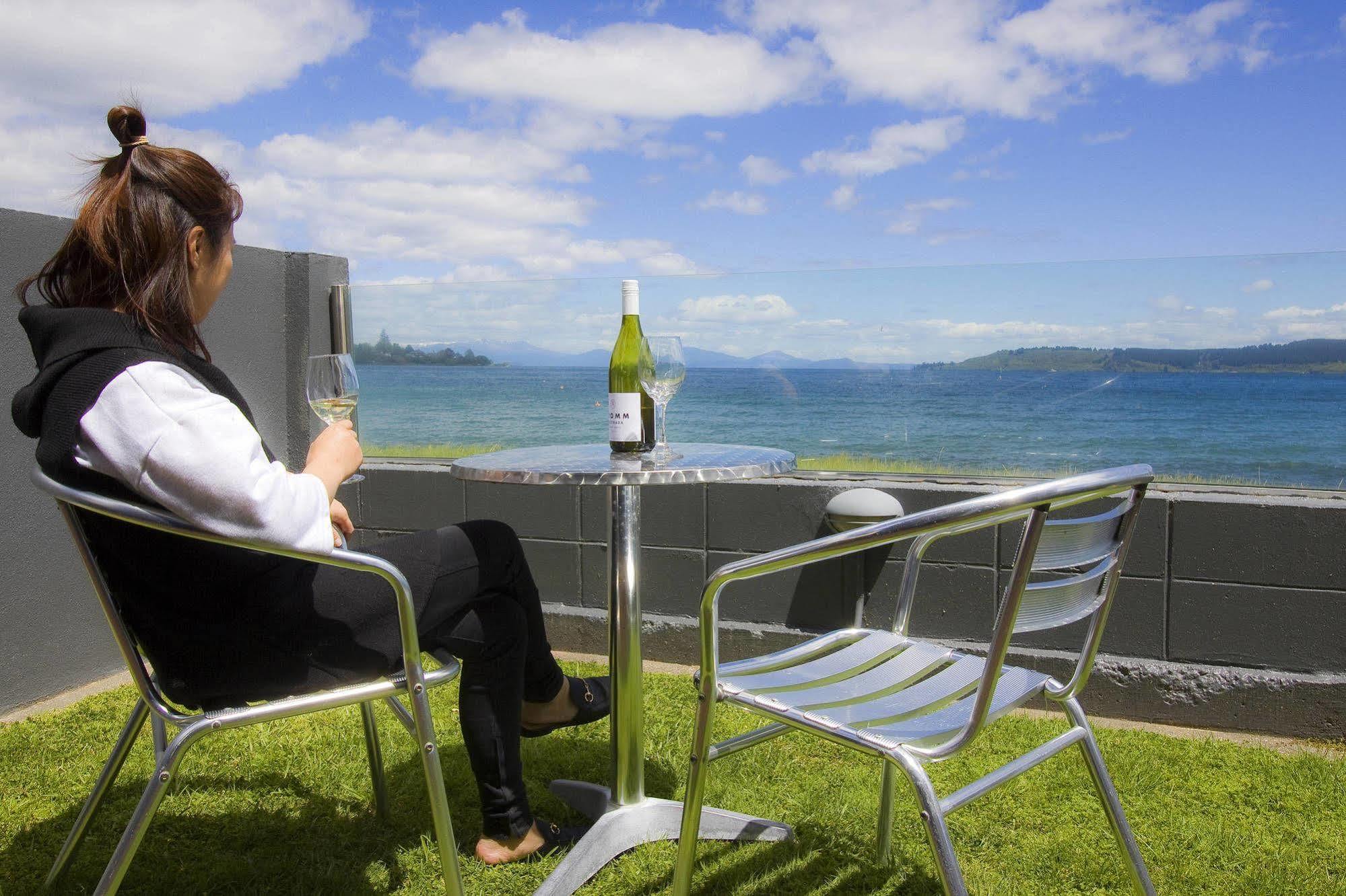 Clearwater Motor Lodge Taupo Kültér fotó